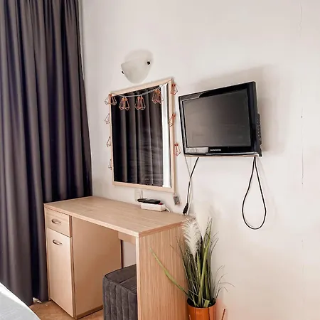 דירה Royal Sun - Vaio - 1br With Balcony - Pool View *