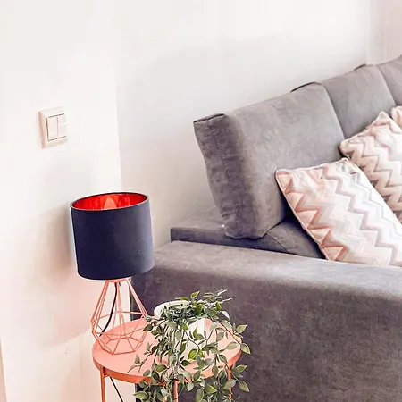 Royal Sun - Vaio - 1br With Balcony - Pool View Apartamento