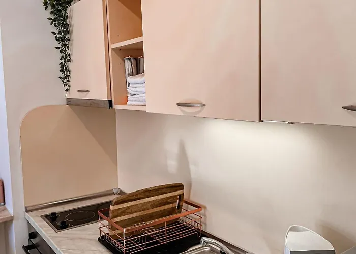 Royal Sun - Vaio - 1br With Balcony - Pool View